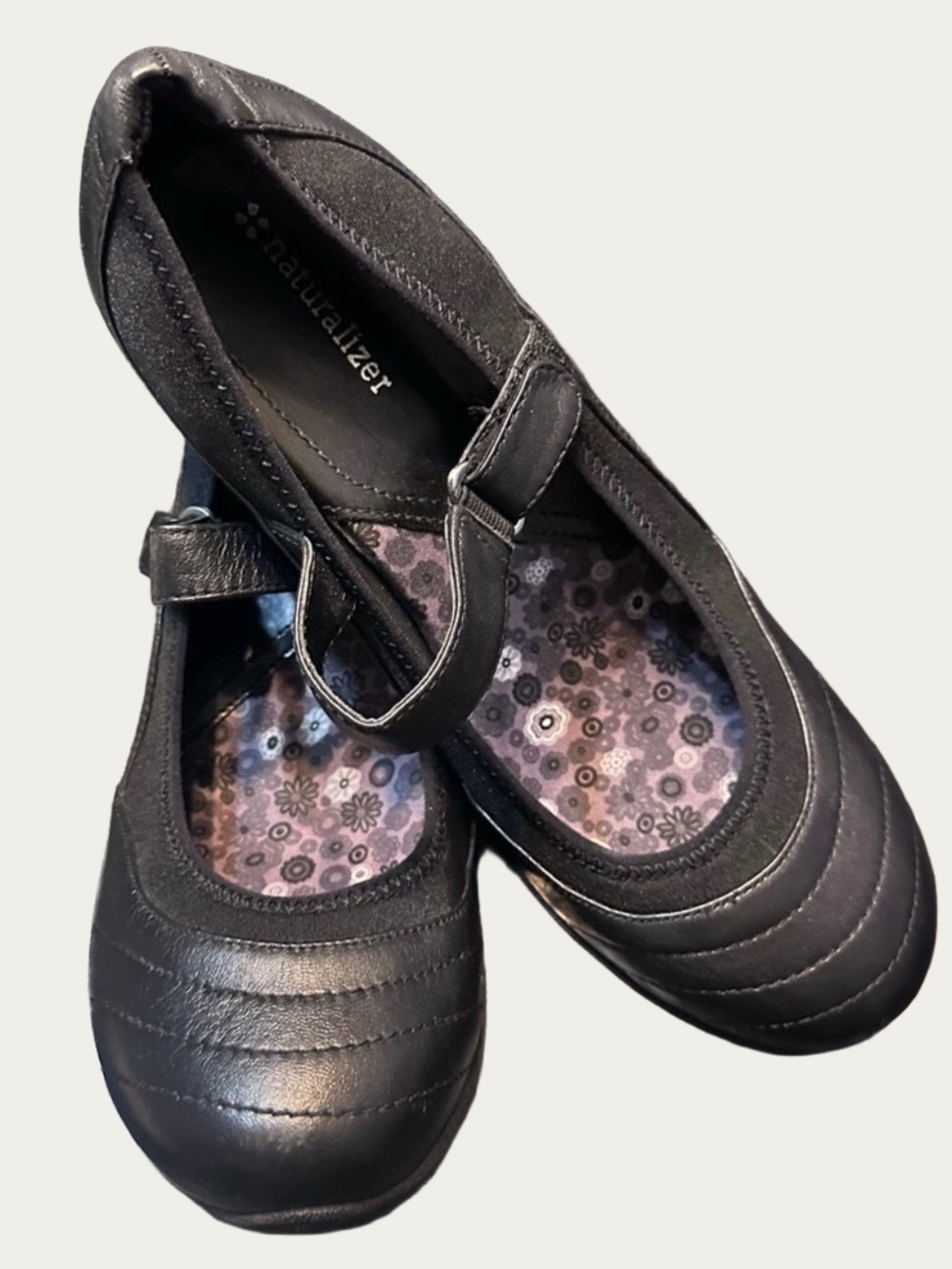 Naturalizer Jonnie Black Leather & Fabric Mary Jane’s  Size 10
